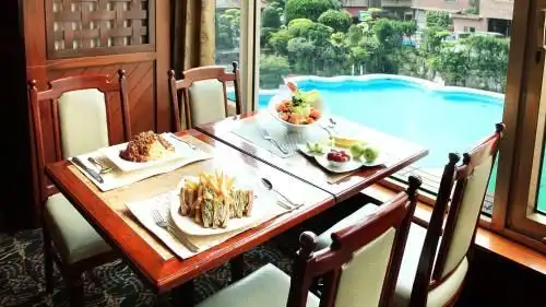 โรงแรมเดอะ โฮวาร์ด พลาซ่า ไทเป โรงแรมเดอะ โฮวาร์ด พลาซ่า ไทเป
