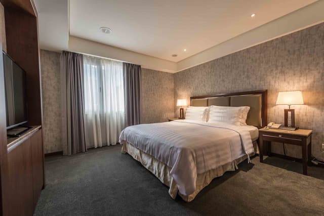 Superior Suite