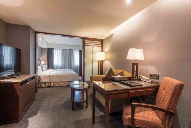 Superior Suite, 2 Twin Beds
