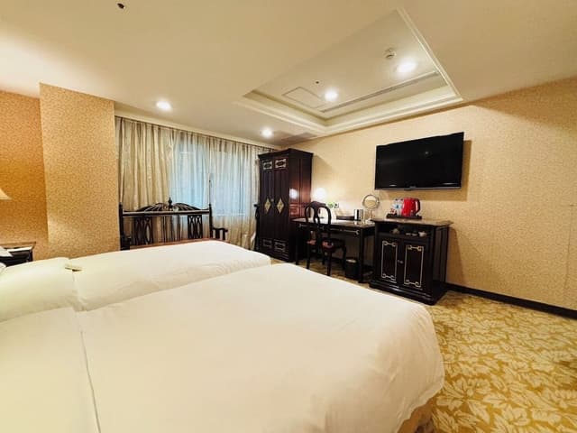 Executive Twin Room (Royal building)