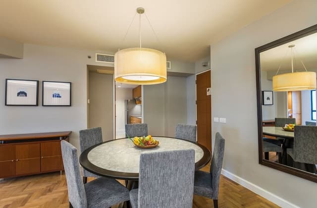 Grand Deluxe 3-Bedroom Twin
