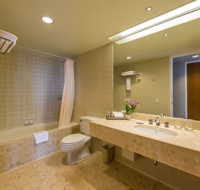 Grand Deluxe 2-Bedroom King
