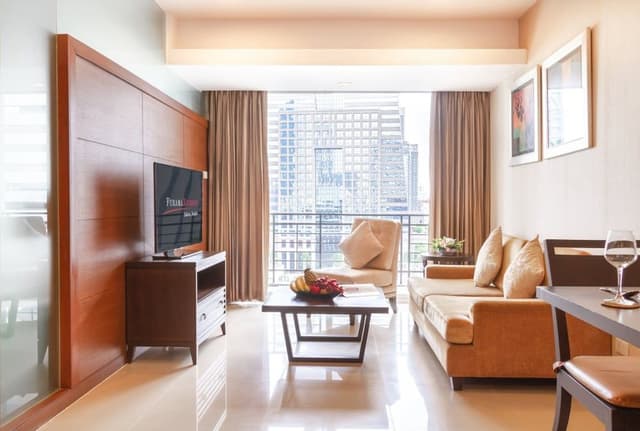 Executive Suite