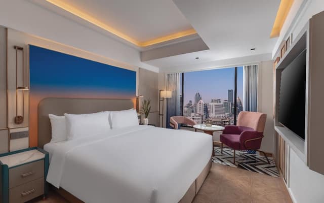 Junior King Suite