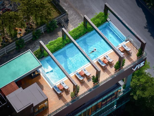 GRAND DUPLEX SUITE, Piano Club Privilege, Separate Living Room