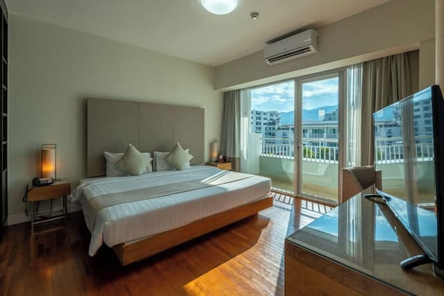 Two-Bedroom Suite
