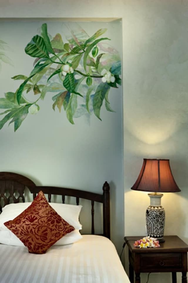 Deluxe Twin Room (No Balcony)