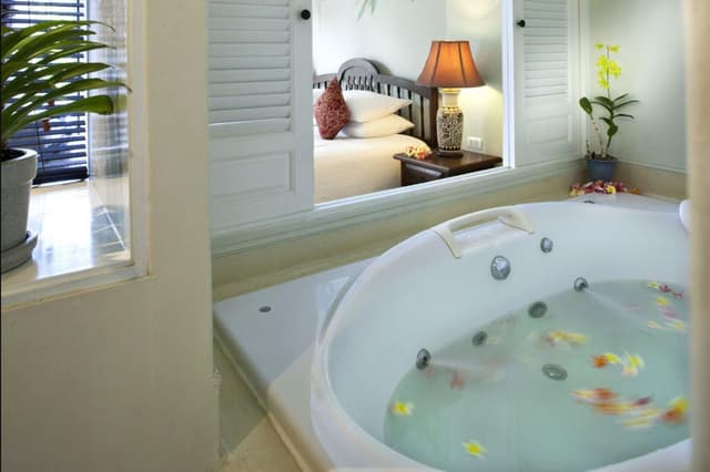 Royal King Room