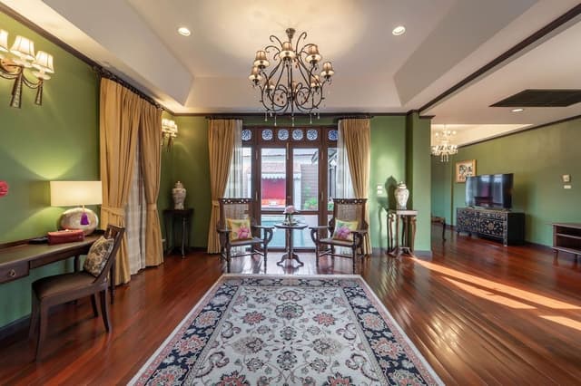 Puripunn Grand Suite