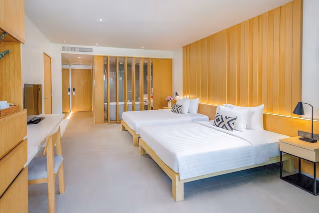 Deluxe Room, 2 Queen Beds (Oasis)