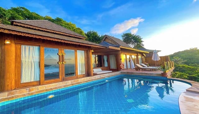 Royal Grand Pool Villa with FREE THB 1,000 Net Resort Credit per Night
