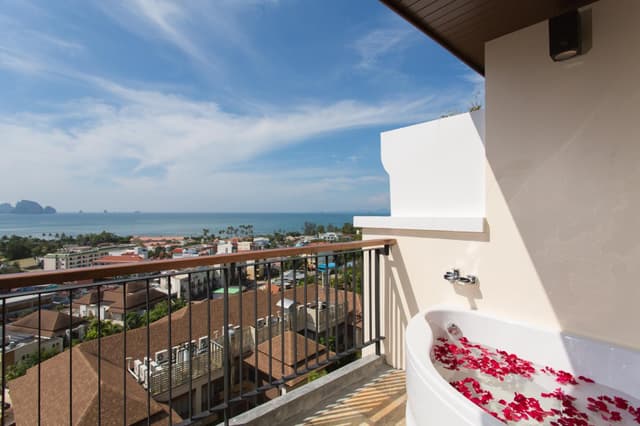 Avani Superior Sea View Room