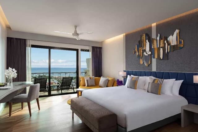Avani Superior Sea View Room