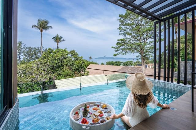 Pool Villa