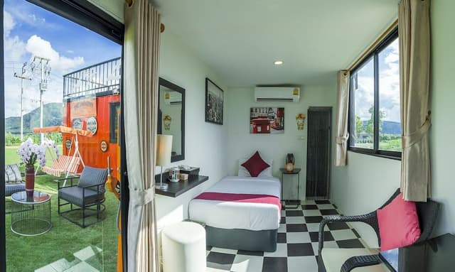 2 Bedroom Family Villa (Container)
