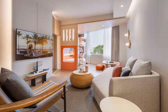Silver Suite Family with City View - Newly Renovated