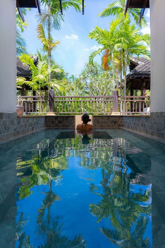 Hotspring Pool Villa
