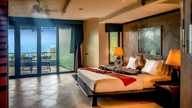 2 Bedroom Grand Sea View