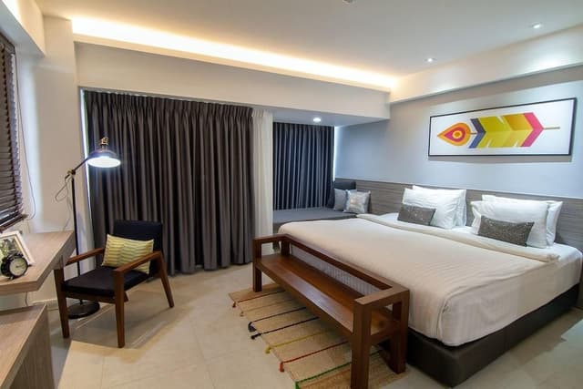 Deluxe Modern Room