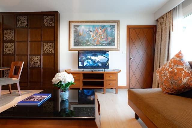 Royal Executive Suite 1 Bedroom