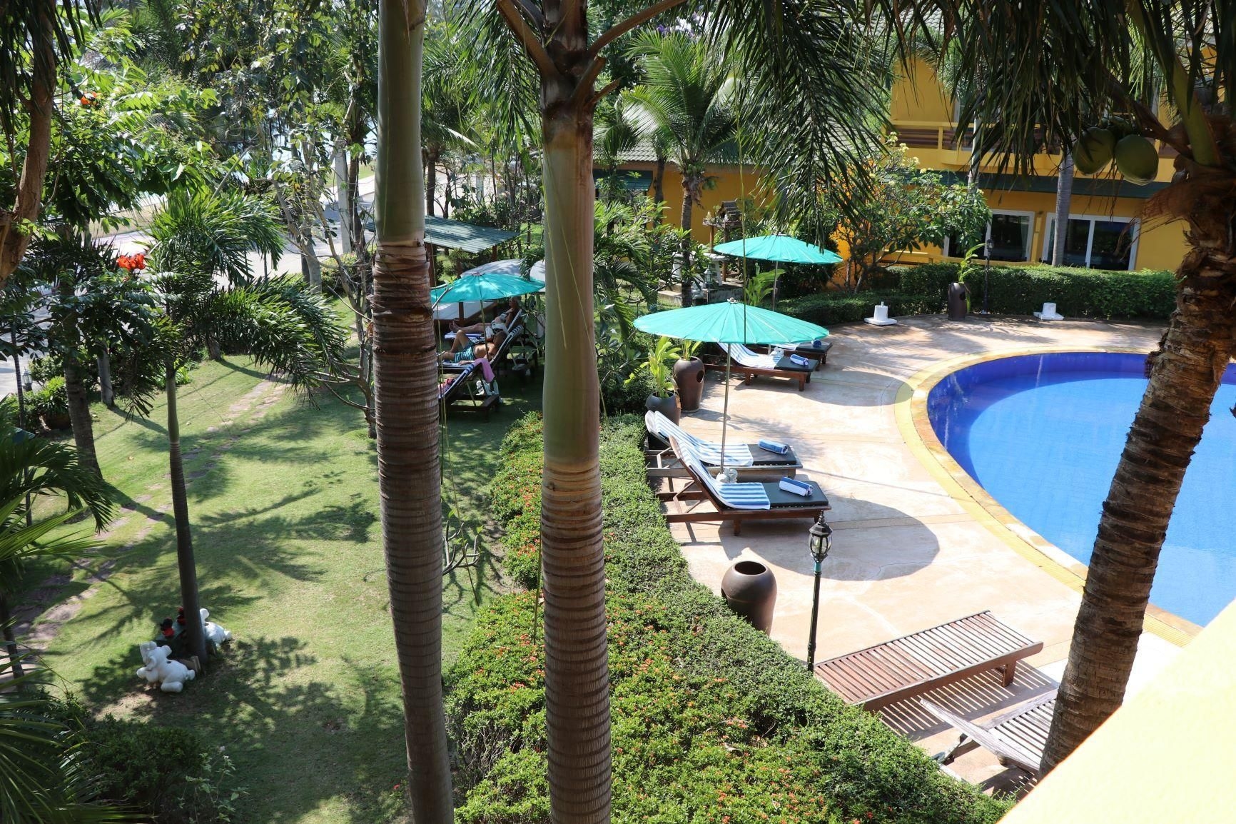 แบ็คคัส โฮม รีสอร์ท (Bacchus Home Resort)3