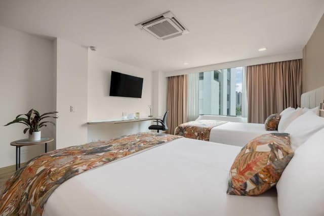 Standard Double Suite