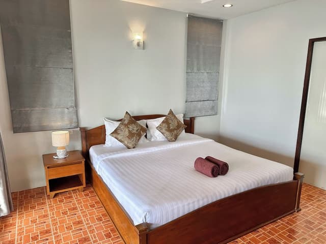 Deluxe Bungalow