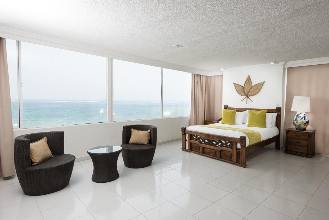 Calypso Beach Welcome3