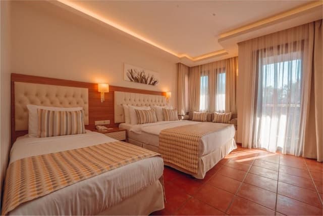 Triple Room