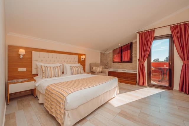 Double Room with Spa Bath
