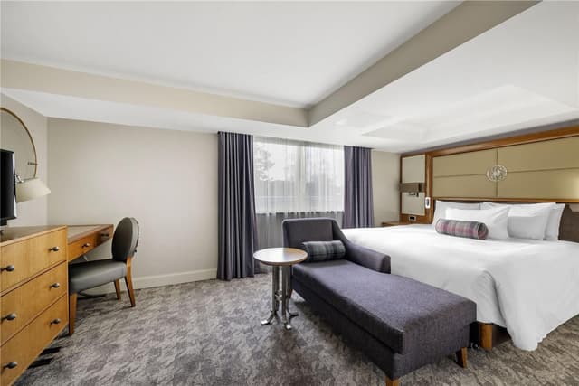 TWO BEDROOM DUPLEX SUITE WITH SOFA BED