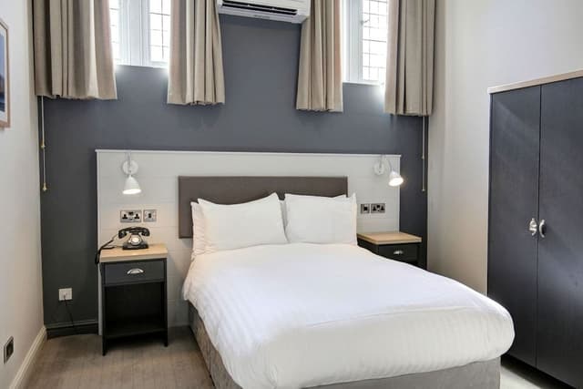 Classic Double Room