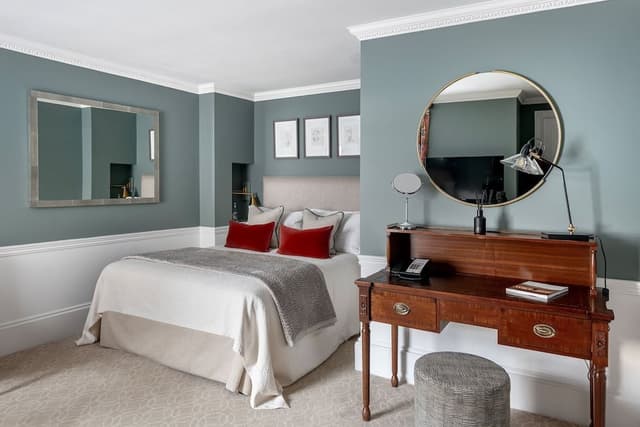 Classic Room