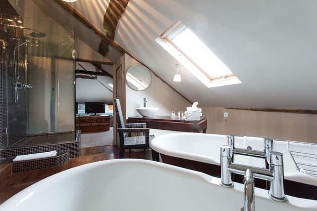 Luxury Loft, 1 King Bed