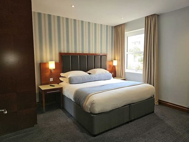 Suite, 1 King Bed