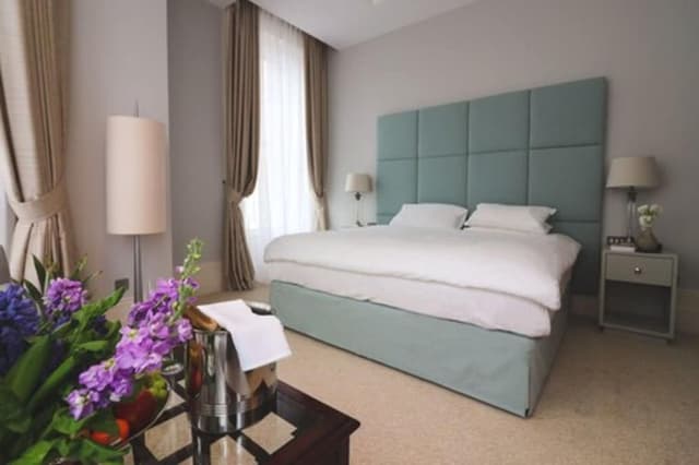 Executive Double Room, Partial Sea View