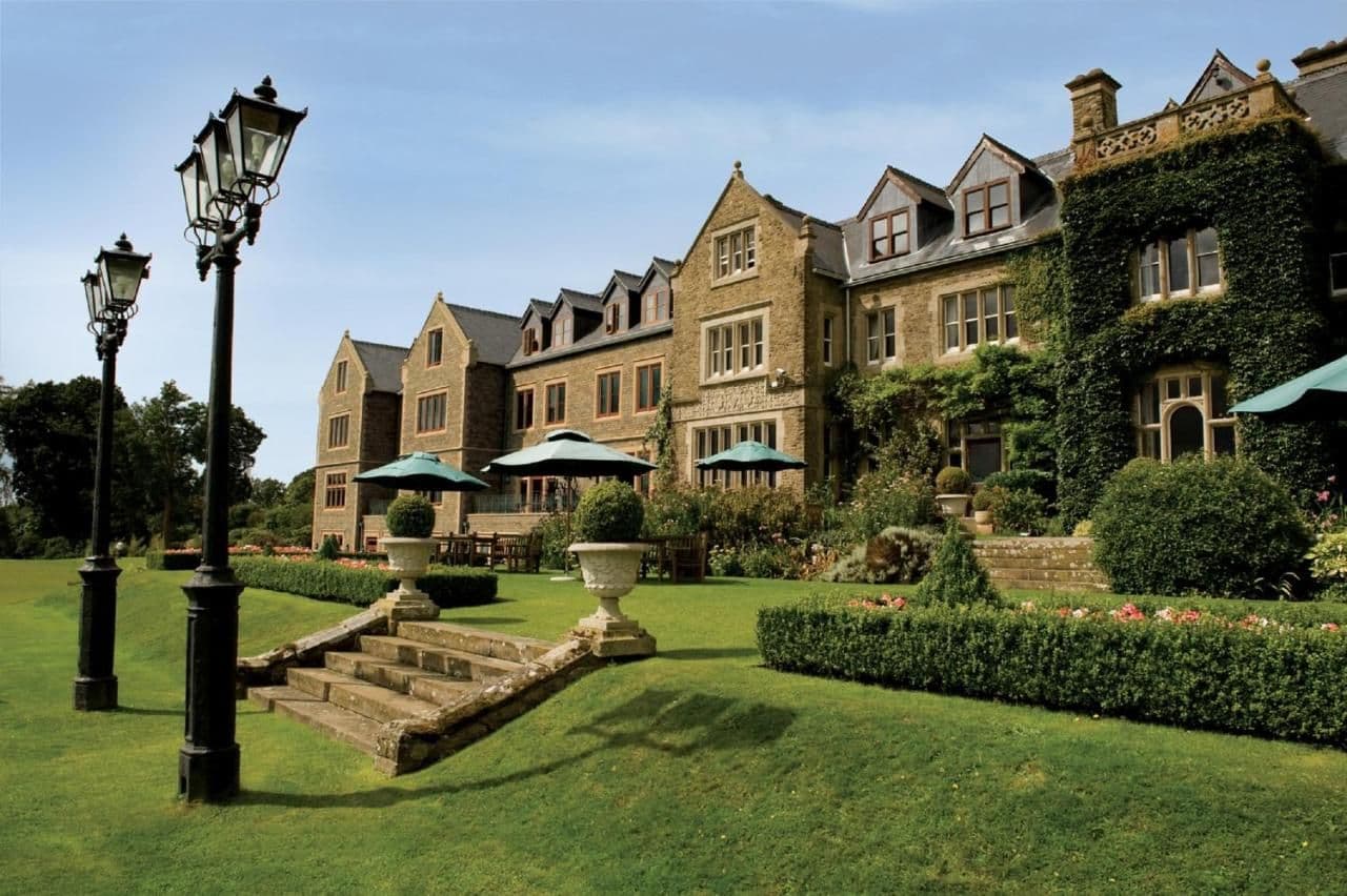 South Lodge South Lodge