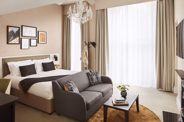 Signature Suite