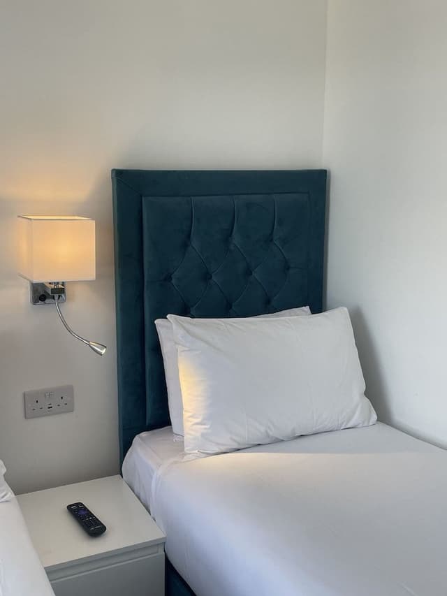 Premium Twin Room, Ensuite