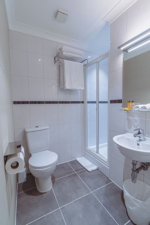 Small Single Room