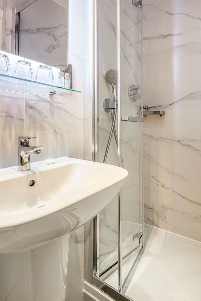 Small Single Room