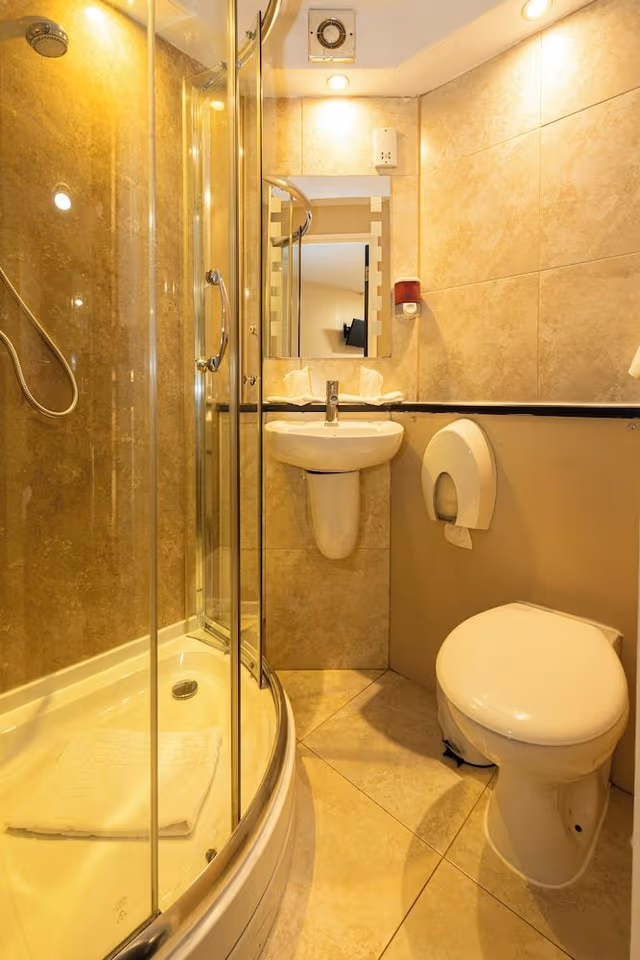 Double Room, 1 Double Bed