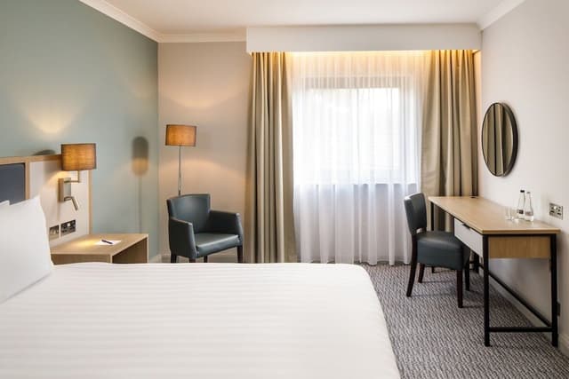 Classic Room, 1 Queen Bed