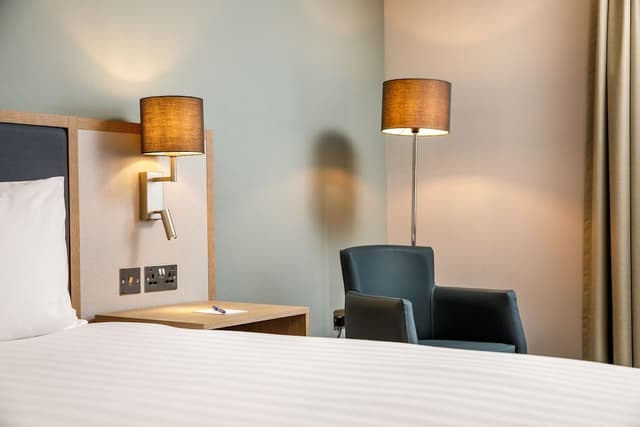 Classic Room, 1 Queen Bed