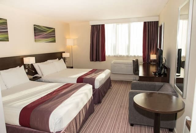 Standard Room, 2 Double Beds
