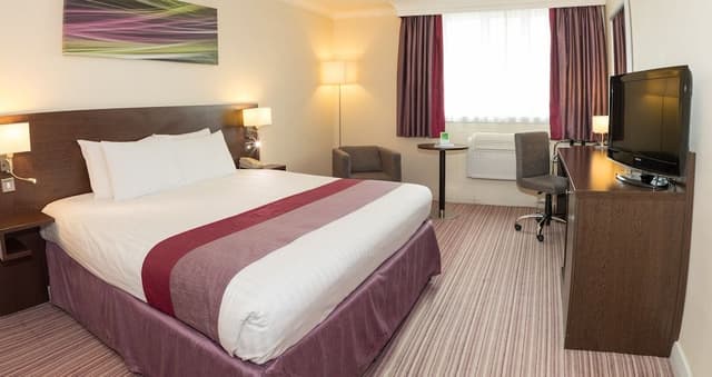 Premium Room, 1 King Bed