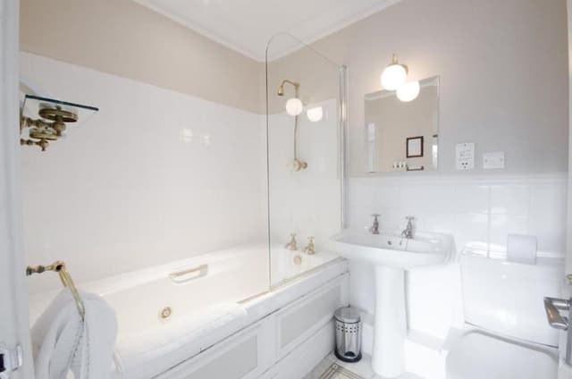 Classic Double Room