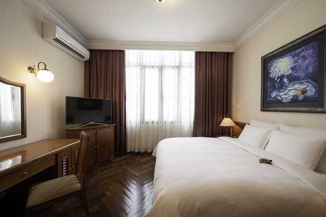 Century Suite