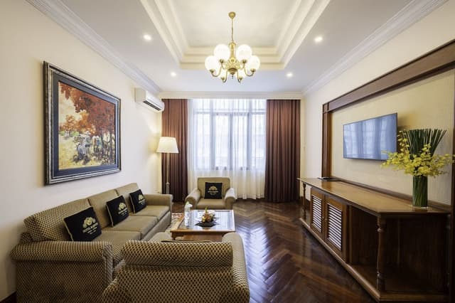 Century Suite