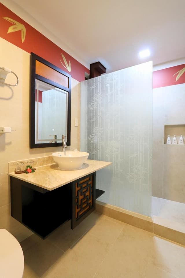 Indochine Deluxe